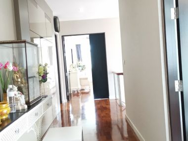 For sale House on Rama II road.  The grand Rama II