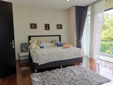 For sale House on Rama II road.  The grand Rama II