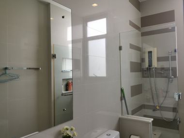 For sale House on Rama II road.  The grand Rama II