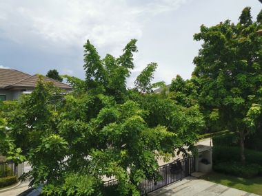 For sale House on Rama II road.  The grand Rama II