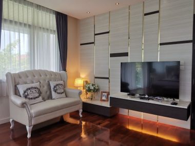 For sale House on Rama II road.  The grand Rama II