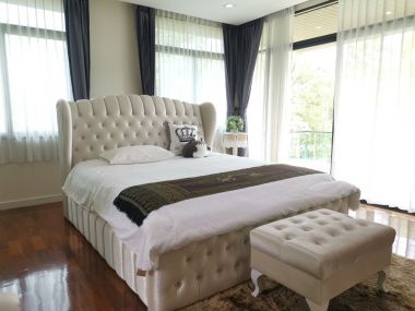 For sale House on Rama II road.  The grand Rama II