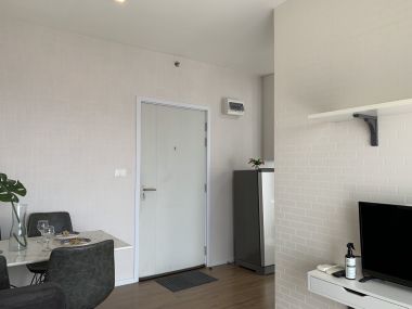 For Sale / For Rent Condo