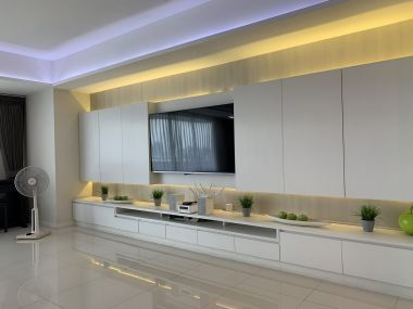 For sale! !! at Oriental Towers 3 Bedroom 3 Bathroom 38,000,000THB Transfer50/50 Fully furnished