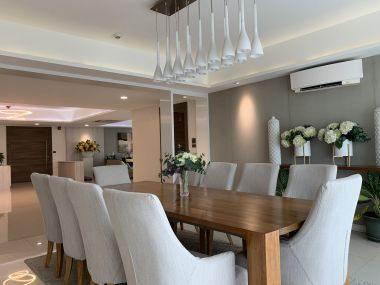 For sale! !! at Oriental Towers 3 Bedroom 3 Bathroom 38,000,000THB Transfer50/50 Fully furnished