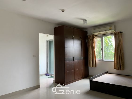 Condo for sale Iris Avenue.  On Nut-Suvarnabhumi special price!!!