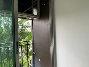 Condo for sale Iris Avenue.  On Nut-Suvarnabhumi special price!!!