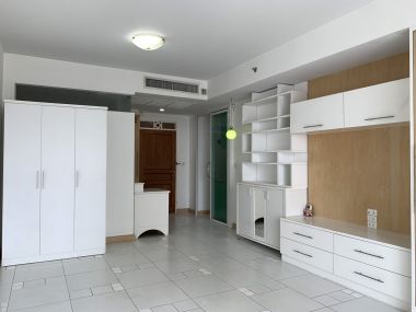 For sale! !! at Supalai River Place 3 Bedroom 3 Bathroom 3,000, 000THB Transfer50/50 Fully furnished