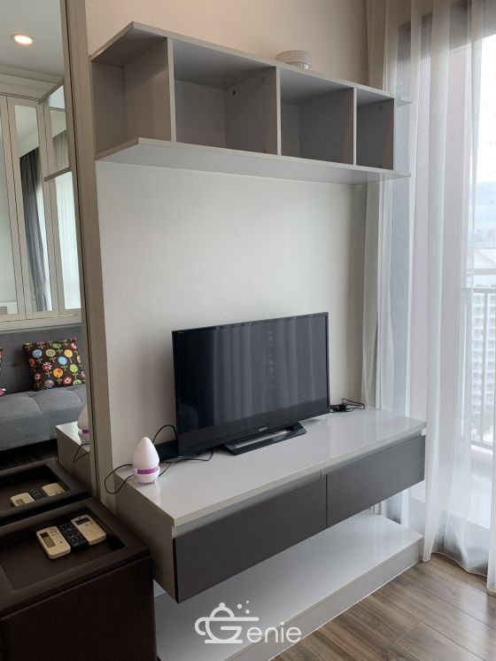 For rent at Wyne by Sansiri 1 Bedroom 1 Bathroom size 35 sqm. 18th Floor 13,000THB/month Fully furnished