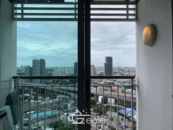 For rent at Aspire Sukhumvit 48 1 Bedroom 1 Bathroom 11,000/month Fully furnished