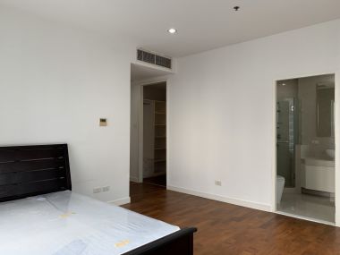 For rent at Baan Siri 24 1 Bedroom 1 Bathroom 85,000THB/month Fully furnished