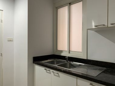 For rent at Baan Siri 24 1 Bedroom 1 Bathroom 85,000THB/month Fully furnished