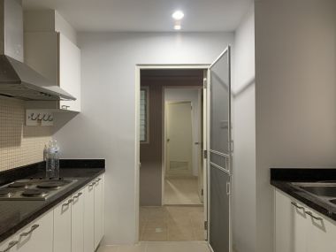 For rent at Baan Siri 24 1 Bedroom 1 Bathroom 85,000THB/month Fully furnished