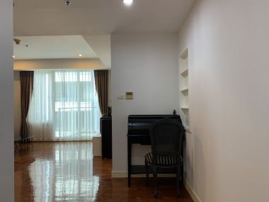 For rent at Baan Siri 24 2 Bedroom 2 Bathroom 60,000THB/month Fully furnished