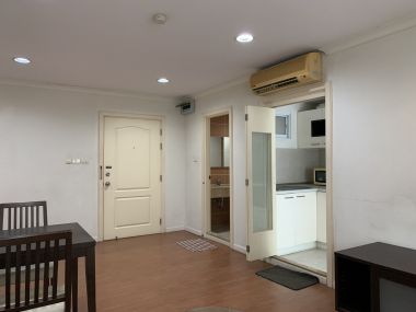 ขาย/เช่า  Lumpini Suite Sukhumvit 41 ขนาด 2 ห้องนอน 2 ห้องน้ำ 72ตรม. ใกล้ BTS พร้อมพงษ์ เฟอร์นิเจอร์ครบพร้อมเข้าอยู่