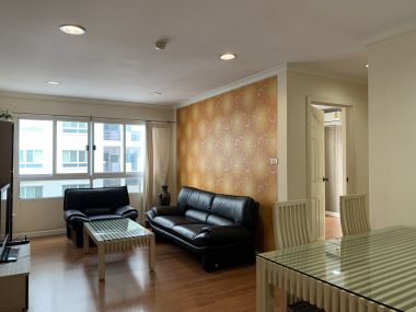 คอนโดให้เช่า Lumpini Suite Sukhumvit 41 ในราคาเพียง 25,000บาท/เดือน 1 ห้องนอน 41 ตรม. เฟอร์นิเจอร์ครบพร้อมเข้าอยู่