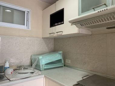 คอนโดให้เช่า Lumpini Suite Sukhumvit 41 ในราคาเพียง 25,000บาท/เดือน 1 ห้องนอน 41 ตรม. เฟอร์นิเจอร์ครบพร้อมเข้าอยู่