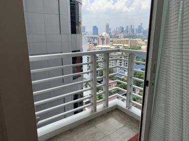 For rent at Siri Residence1 Bedroom 1 Bathroom 42,000/month Fully furnished