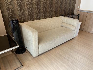 For sale at Rhythm Sukhumvit 50 1 Bedroom 1 Bathroom 5,800,000THB Fully furnished (can negotiate)