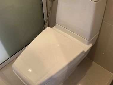 For sale at Rhythm Sukhumvit 50 1 Bedroom 1 Bathroom 5,800,000THB Fully furnished (can negotiate)