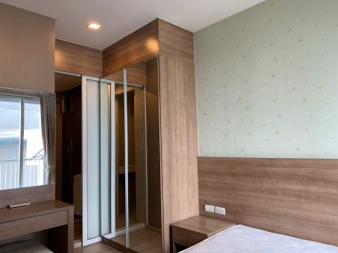 For sale at Rhythm Sukhumvit 50 1 Bedroom 1 Bathroom 5,800,000THB Fully furnished (can negotiate)