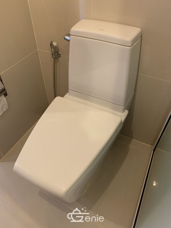 For rent!!! at Rhythm Sukhumvit 50 1 Bedroom 1 Bathroom 23,000/month Fully furnished (can negotiate)