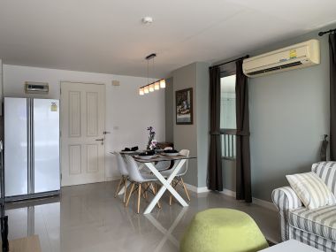 (ขาย!) The Clover Thonglor 2 ห้องนอน 2 ห้องน้ำ 76 ตรม. เพียง 8.2 รวมทุกอย่าง เฟอร์นิเจอร์ครบพร้อมเข้าอยู่