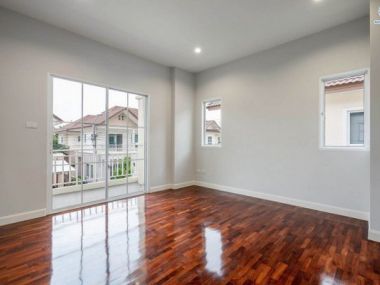 บ้านเดี่ยว ม.นนทรีฟลอร่า ศาลายา-มหาสวัสดิ์ บนทำเลเดินทางสะดวก ใกล้เซ็นทรัลปิ่นเกล้า และ จุดขึ้นทางด่วนศรีรัช