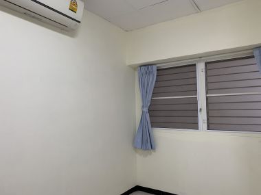 ** Hot Deal! ** For sale at Thonglor Tower 2,700,000THB 2 Bedroom 1 Bathroom Fully furnished