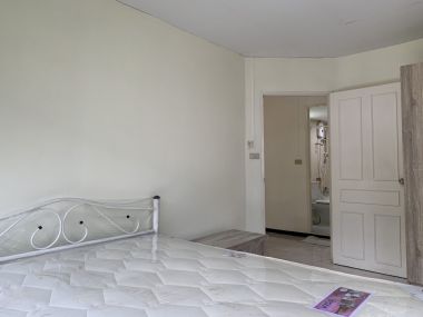 ** Hot Deal! ** For sale at Thonglor Tower 2,700,000THB 2 Bedroom 1 Bathroom Fully furnished