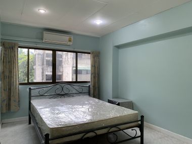 ** Hot Deal! ** For sale at Thonglor Tower 2,700,000THB 2 Bedroom 1 Bathroom Fully furnished