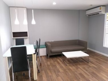 คอนโดให้เช่า The Room Sukhumvit 79 เพียง 20,000บาท/เดือน 2 ห้องนอน 1 ห้องน้ำ 57 ตาราง เฟอร์นิเจอร์ครบพร้อมเข้าอยู่