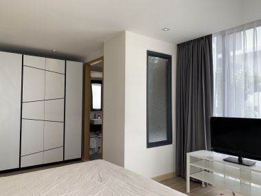 คอนโดให้เช่า โซซิโอ เรฟเฟอเรนซ์ 61 เพียง 45,000บาท/เดือน ขนาด 2 ห้องนอน 62 ตรม. เฟอร์นิเจอร์ครบพร้อมเข้าอยู่