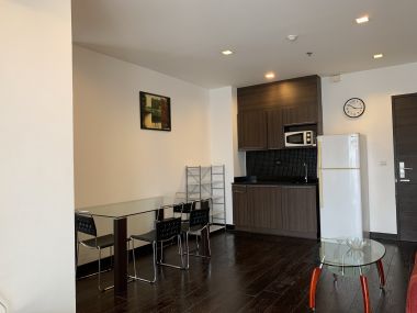 คอนโดให้เช่า ไอดีโอ คิว พญาไท ขนาด 1 ห้องนอน 1 ห้องน้ำ 50 ตรม. เฟอร์นิเจอร์ครบพร้อมเข้าอยู่