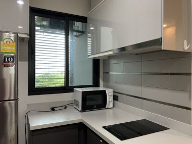 For rent at Wyne by Sansiri 1 Bedroom 1 Bathroom size 38 sqm. 6th Floor 15,000THB/month Fully furnished