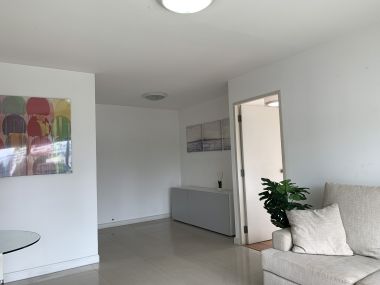 ให้เช่า Condo One Thonglor 1 ห้องนอน 50 ตรม ใกล้ BTS ทองหล่อ เพียง 21,000 บาท/เดือน เฟอร์นิเจอร์ครบพร้อมเข้าอยู่