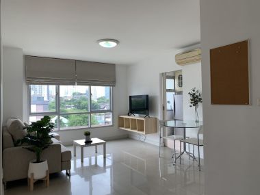 ให้เช่า Condo One Thonglor 1 ห้องนอน 50 ตรม ใกล้ BTS ทองหล่อ เพียง 21,000 บาท/เดือน เฟอร์นิเจอร์ครบพร้อมเข้าอยู่