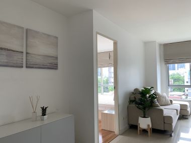 ให้เช่า Condo One Thonglor 1 ห้องนอน 50 ตรม ใกล้ BTS ทองหล่อ เพียง 21,000 บาท/เดือน เฟอร์นิเจอร์ครบพร้อมเข้าอยู่