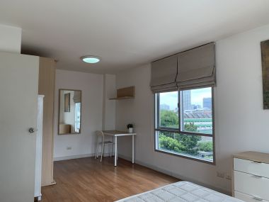 ให้เช่า Condo One Thonglor 1 ห้องนอน 50 ตรม ใกล้ BTS ทองหล่อ เพียง 21,000 บาท/เดือน เฟอร์นิเจอร์ครบพร้อมเข้าอยู่