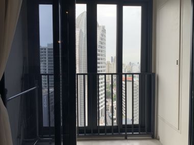 ปล่อยเช่า! ASHTON ASOKE ในราคาเพียง 33,000บาท/เดือน 1 ห้องนอน 1 ห้องน้ำ 35.58ตรม. ติดรถไฟฟ้า MRT สุขุมวิท และใกล้ BTS อโศก เฟอร์นิเจอร์ครบพร้อมเข้าอยู่