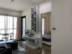 For rent at Wyne by Sansiri 1 Bedroom 1 Bathroom size 40 sqm. 18th Floor 17,000THB/month Fully furnished