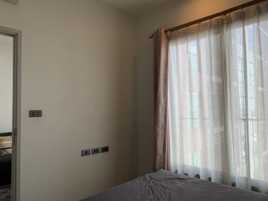 For rent at Wyne by Sansiri 1 Bedroom 1 Bathroom size 40 sqm. 18th Floor 17,000THB/month Fully furnished