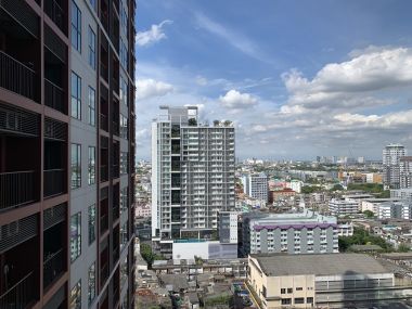 For rent at Wyne by Sansiri 1 Bedroom 1 Bathroom size 40 sqm. 18th Floor 17,000THB/month Fully furnished