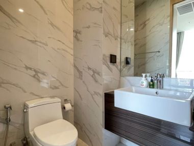 คอนโดให้เช่า Noble BE19 ขนาด 1 ห้องนอน 1 ห้องน้ำ 35 ตรม. ใกล้ BTS อโศก เพียง 29,000บาท/เดือน เฟอร์นิเจอร์ครบพร้อมเข้าอยู่