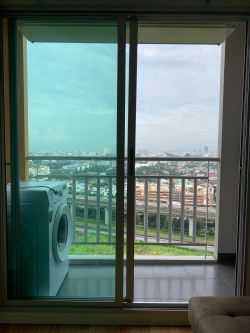 HOT! for rent at Condo Lumpini Ville Pattanakarn 35 1 Bedroom 1 Bathroom Fully furnished
