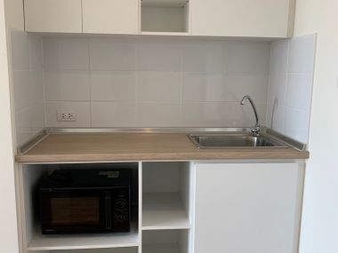 คอนโดให้เช่าลุมพินี วิลล์ พัฒนาการ - ศรีนครินทร์ ขนาด 1 ห้องนอน 34 ตรม.  เฟอร์นิเจอร์ครบพร้อมเข้าอยู่