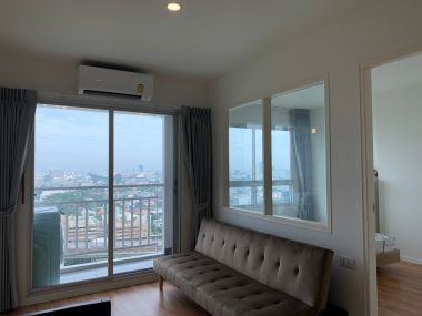 คอนโดให้เช่าลุมพินี วิลล์ พัฒนาการ - ศรีนครินทร์ ขนาด 1 ห้องนอน 34 ตรม.  เฟอร์นิเจอร์ครบพร้อมเข้าอยู่