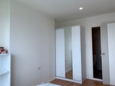 คอนโดให้เช่าลุมพินี วิลล์ พัฒนาการ - ศรีนครินทร์ ขนาด 1 ห้องนอน 34 ตรม.  เฟอร์นิเจอร์ครบพร้อมเข้าอยู่