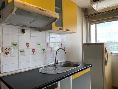 For rent Sailom Condo, fully furnished, ready to move in