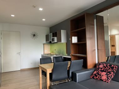 คอนโดให้เช่า The Seed Musee ขนาด  2 ห้องนอน 2 ห้องน้ำ 64 ตรม. ใกล้ BTS พร้อมพงษ์ เฟอร์นิเจอร์ครบพร้อมเข้าอยู่